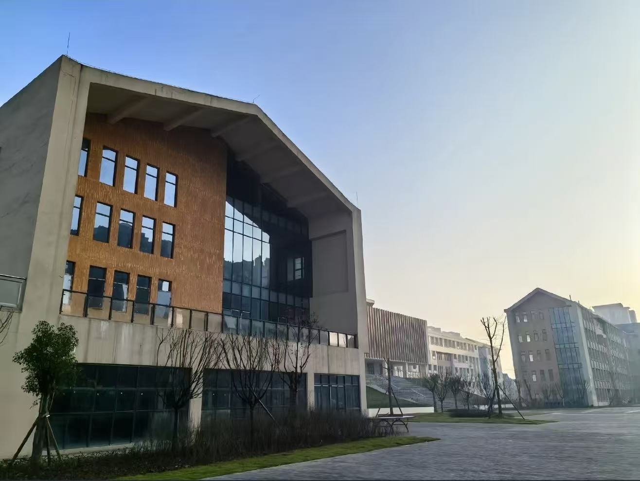 余家河学校校园建筑实景